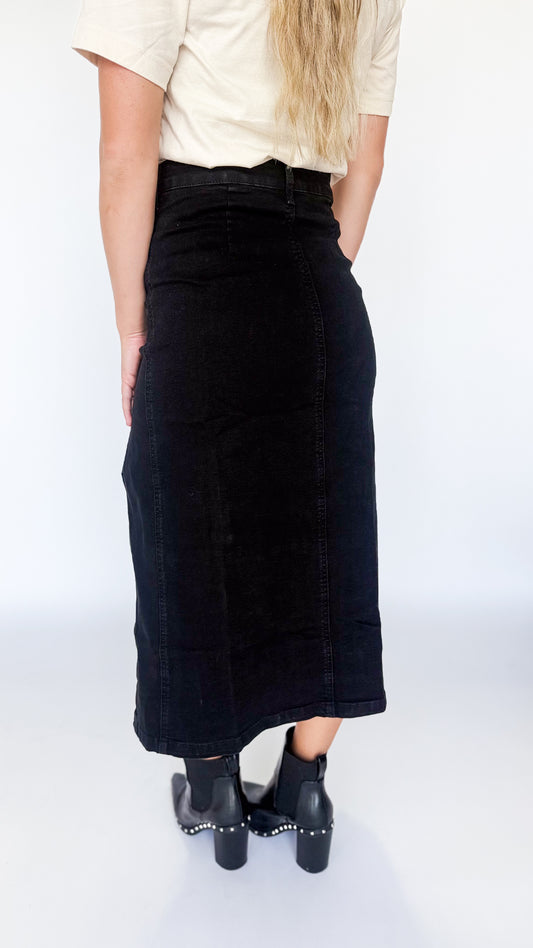 Backstage Pass Buttoned Slit Skirt
